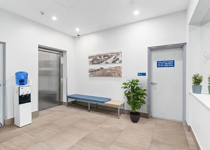 Direct Collective - Sea Breeze Mooloolaba